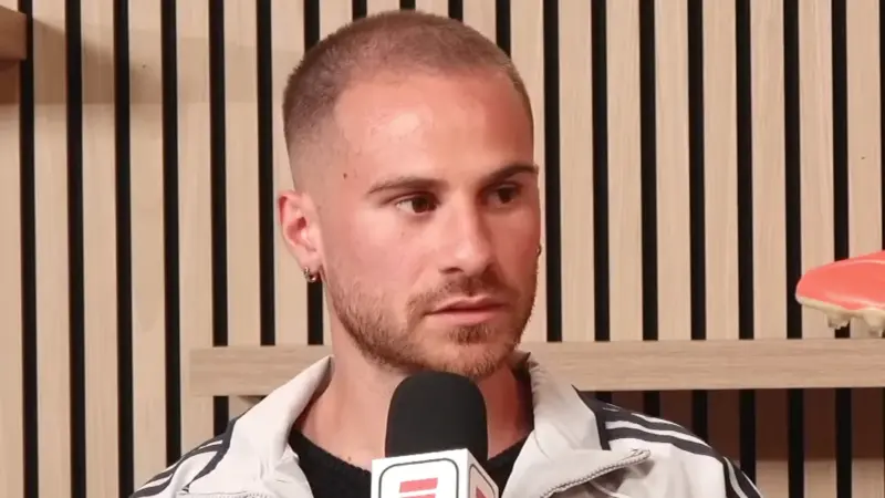 Liverpool midfielder Alexis Mac Allister discusses preferred role amid transfer speculation image 1