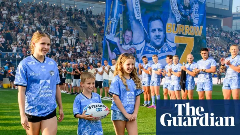 Leeds Rhinos secure dominant win against Hull KR at Headingley image 1