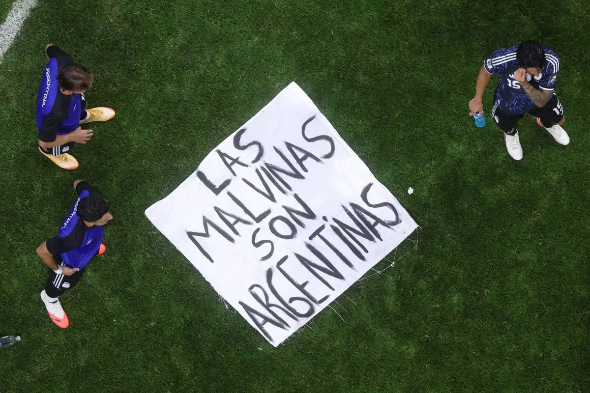 Argentina faces FIFA fine after displaying Falklands banner following World Cup semi-final victory