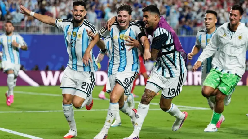 London clubs pursue key signings as transfer window activity intensifies image 1
