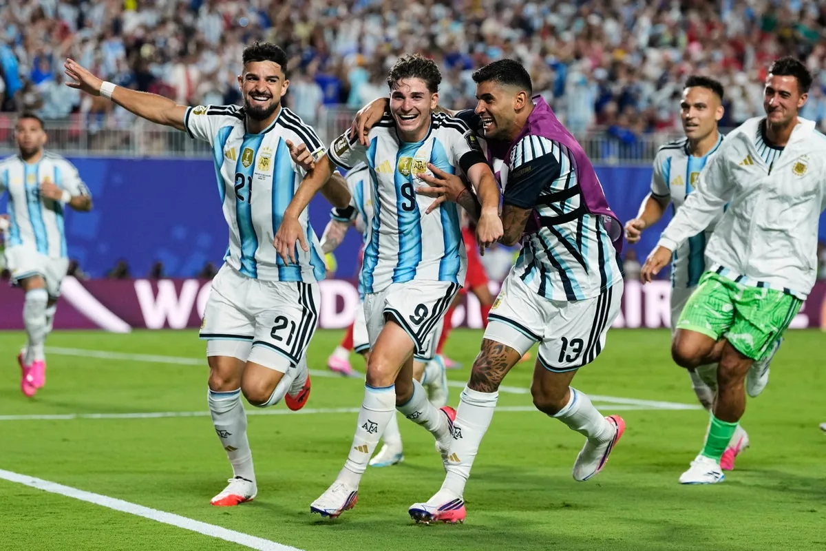 London clubs pursue key signings as transfer window activity intensifies image 1