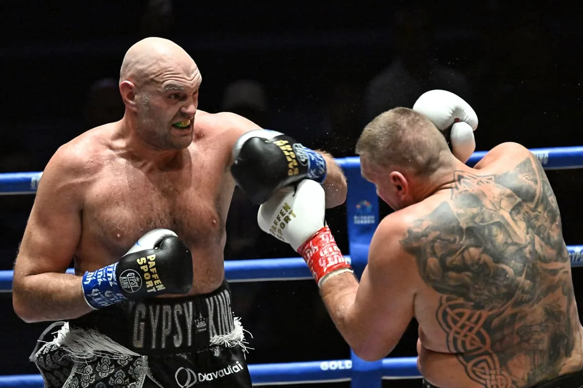 Tyson Fury Secures Victory in Thailand, Eyes Anthony Joshua Showdown image 1