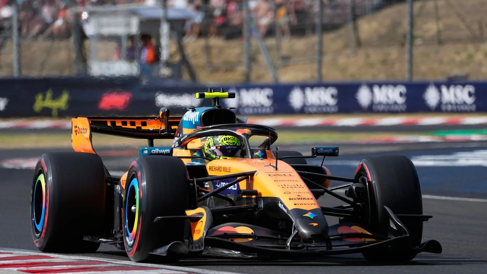 Budapest qualifying sees Norris claim pole ahead of Hamilton image 1