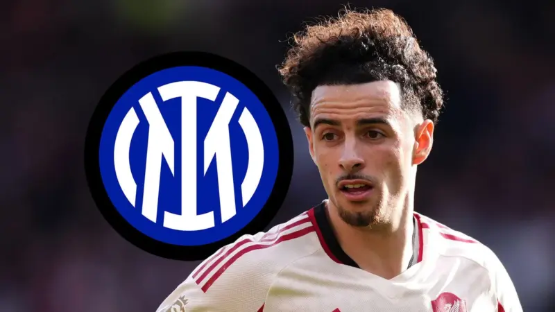 Liverpool manager Iraola seeks clarity on Curtis Jones’ future amid Inter interest