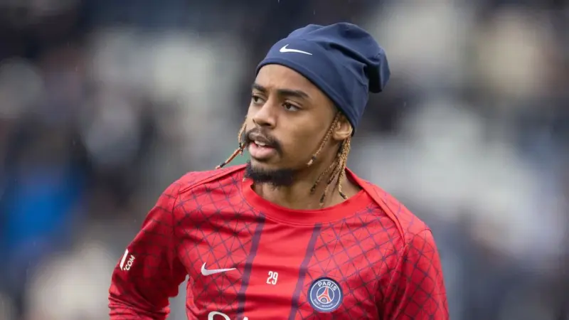 Liverpool reportedly pursue Barcola as PSG set high valuation image 1